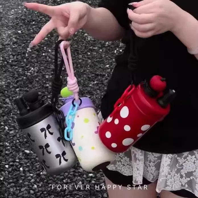 560ml Stainless Steel & Ceramic Thermos Bottle with Cute Apple Design – Insulated, Portable, Leak-Proof Travel Mug for Kids and Adults