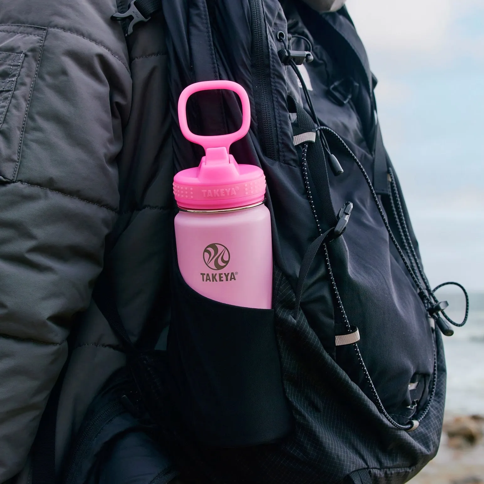 Actives Kids Glow In The Dark Water Bottle With Straw Lid