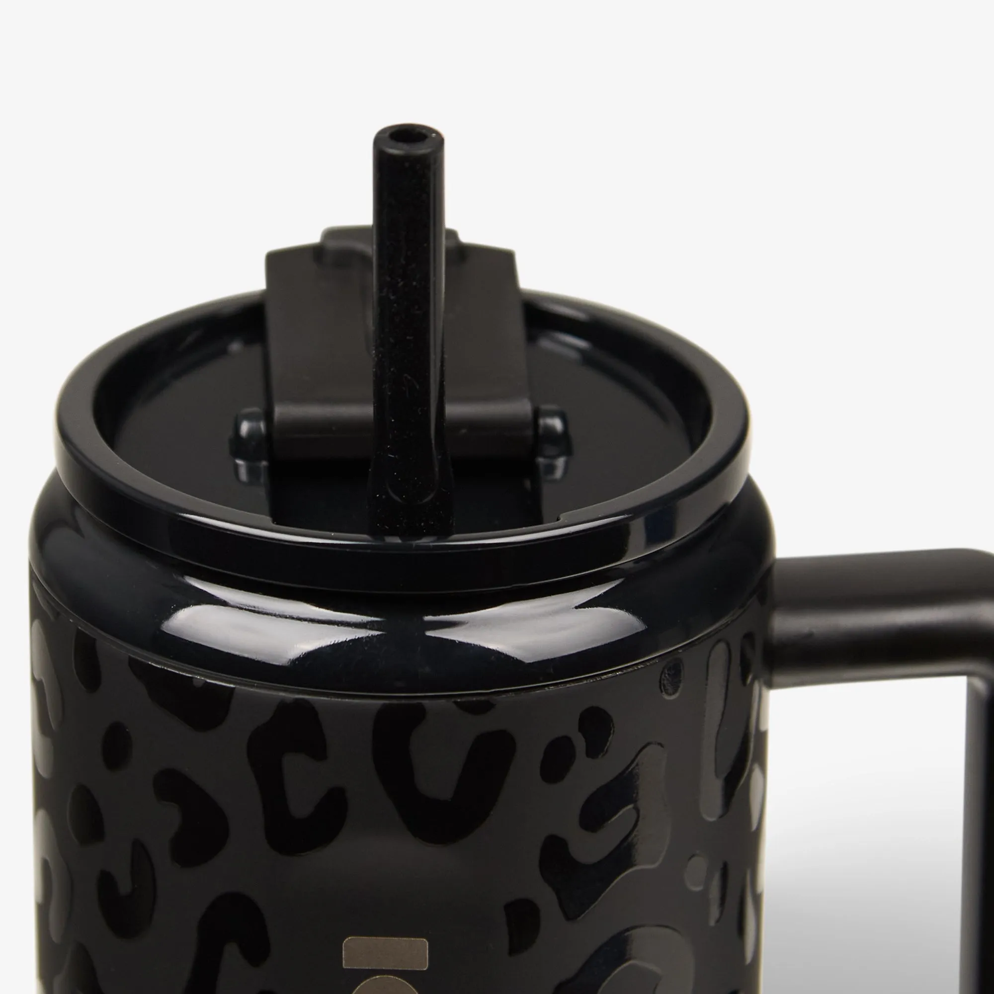 Las Vegas Raiders 32 Oz Leopard Flip ‘n’ Sip Travel Mug